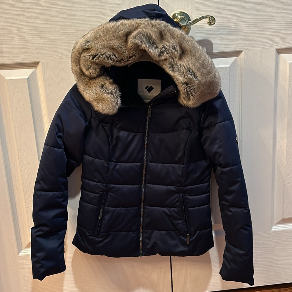 Excellent condition women’s navy obermeyer ski coat size 2